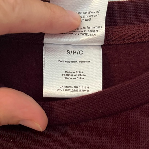 Harry Potter Wizarding World Women’s Small Sweatshirt. Excellent condition. - Picture 7 of 8